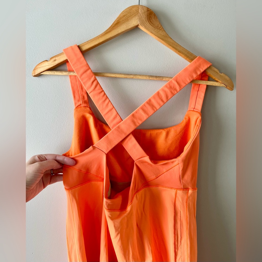 Lululemon Track and Train Tank Top Orange Cross Back Built-In Bra Size 4/6 -Gym - Picture 10 of 10
